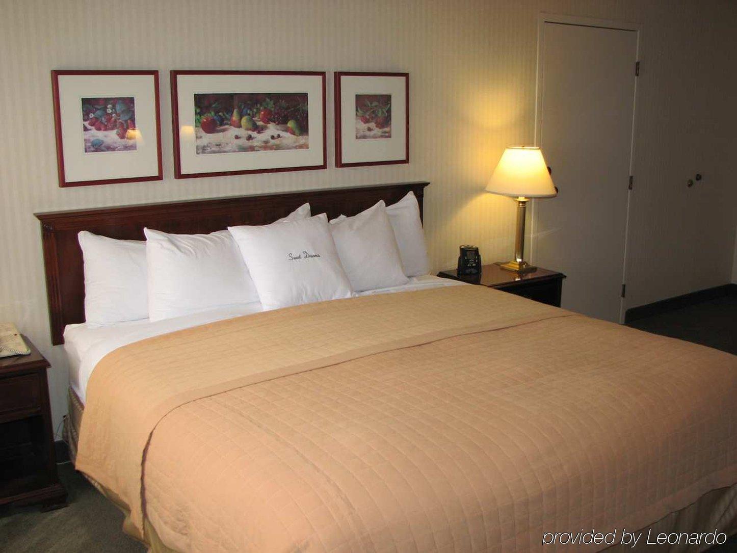 Doubletree By Hilton Spokane City Center Room photo